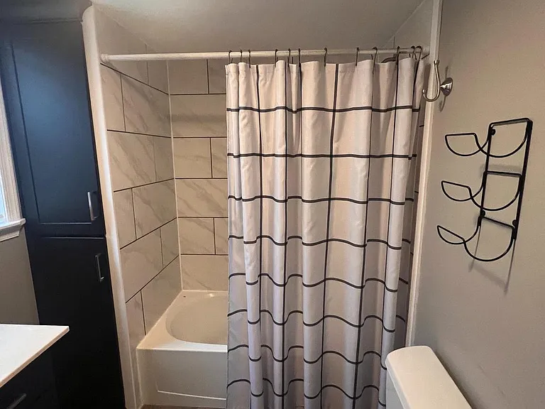 141 Frogtown Ln — Photo 13