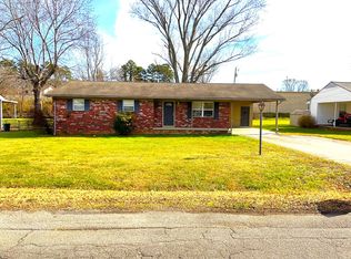 2810 Robert Ave, Maryville, TN 37804