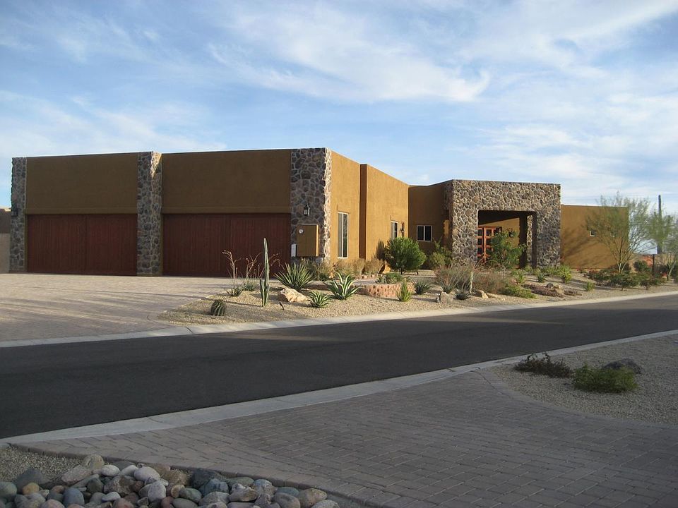 1st image of 37015 N 27TH Way