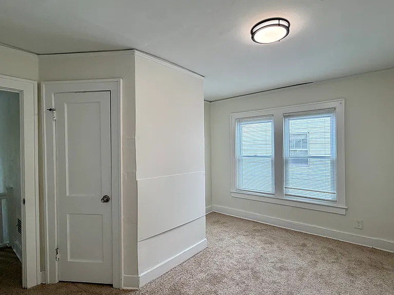 11936 Hamburg St — Photo 12
