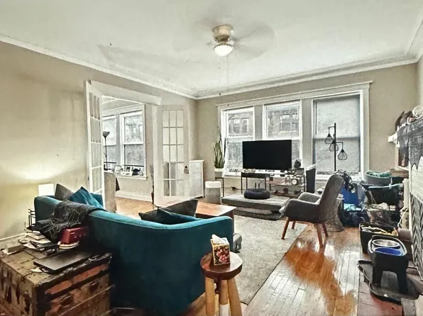 7700 N Eastlake Ter APT 2, Chicago, IL 60626