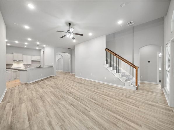 27924 Seger Bend Trl