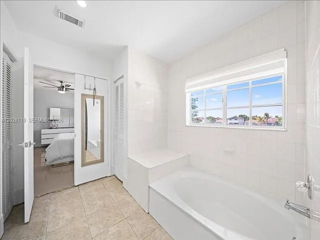 15341 SW 36th St — Photo 5
