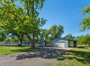 22043 Hermosa Dr, Anderson, CA 96007