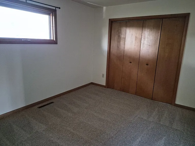 1150 Louisiana Ave — Photo 5
