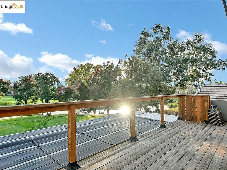 5580 Edgeview Dr #5580 — Photo 3