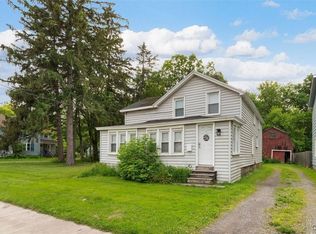 16 Meadow St, Clinton, NY 13323