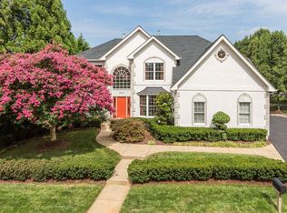 10207 Cross Haven Ct, Rockville, MD 20850