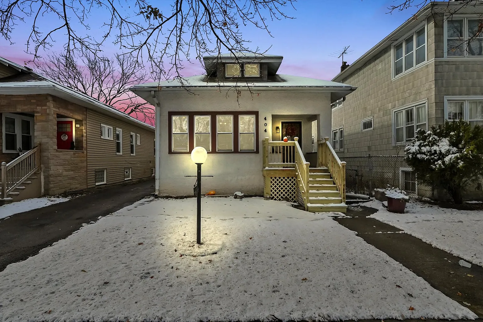 404 S 8th Ave photo 1