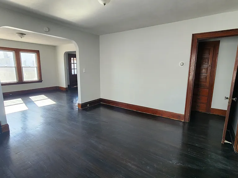 10401 Homeworth Ave #2 — Photo 3