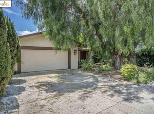 2469 Ranchito Dr, Concord, CA 94520