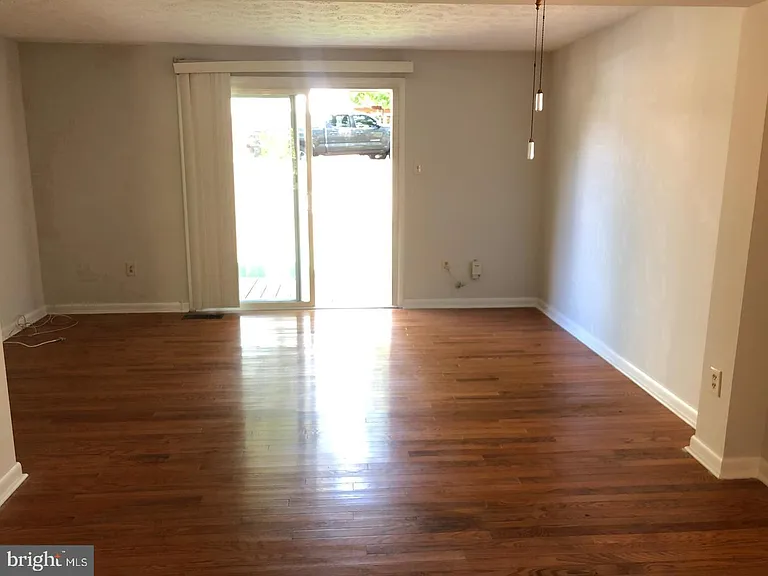 19457 Zinnia Cir — Photo 15