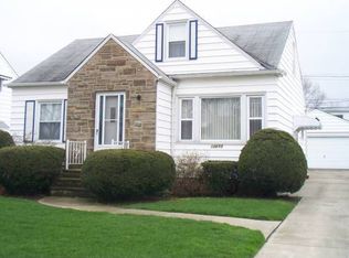 13600 Oakview Blvd, Garfield Heights, OH 44125