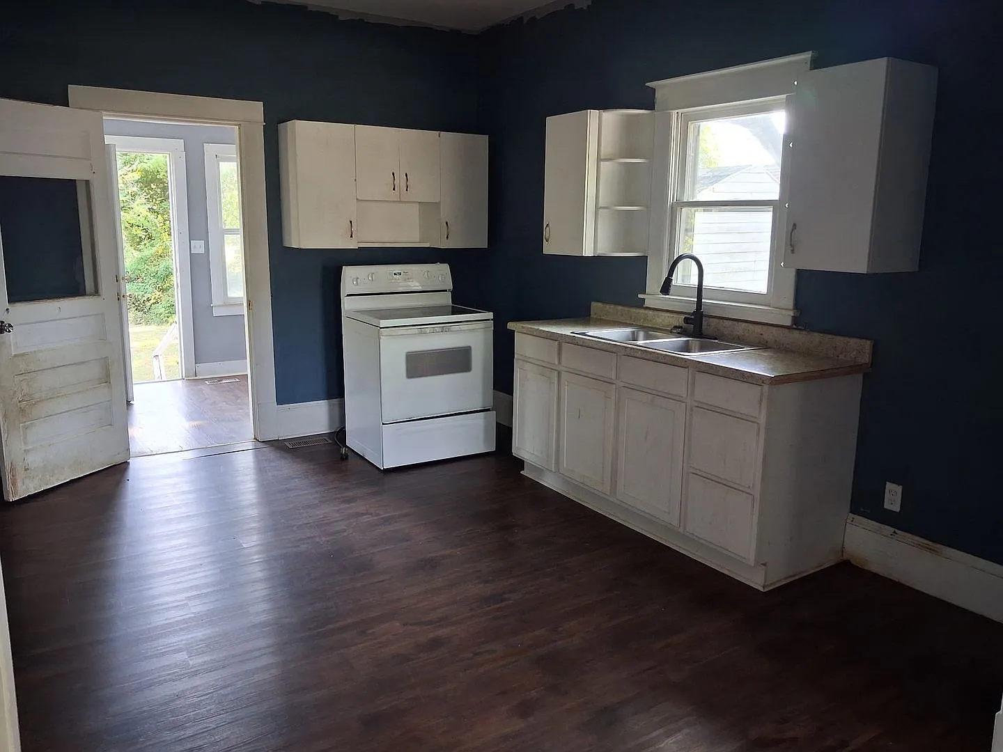 Comfortable Home in Nevada, MO! — Photo 4