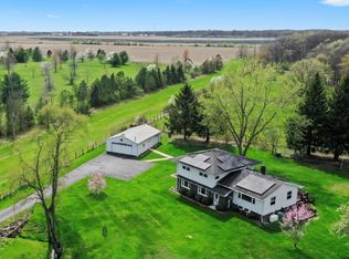 27056 S Woodlawn Ave, Crete, IL 60417