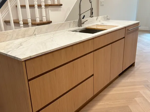 56 Douglass Street image 5 of 17