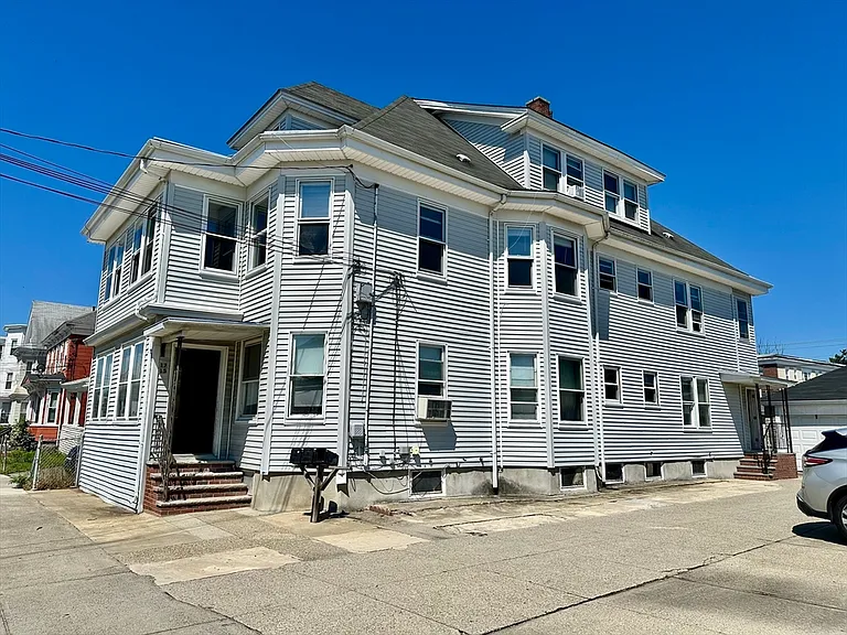 17 Bowdoin St #1 — Photo 1