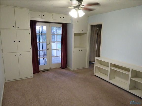 5th image of 3734 Edinborough Dr