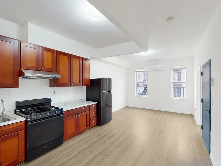 1644 Atlantic Ave #2 — Photo 1