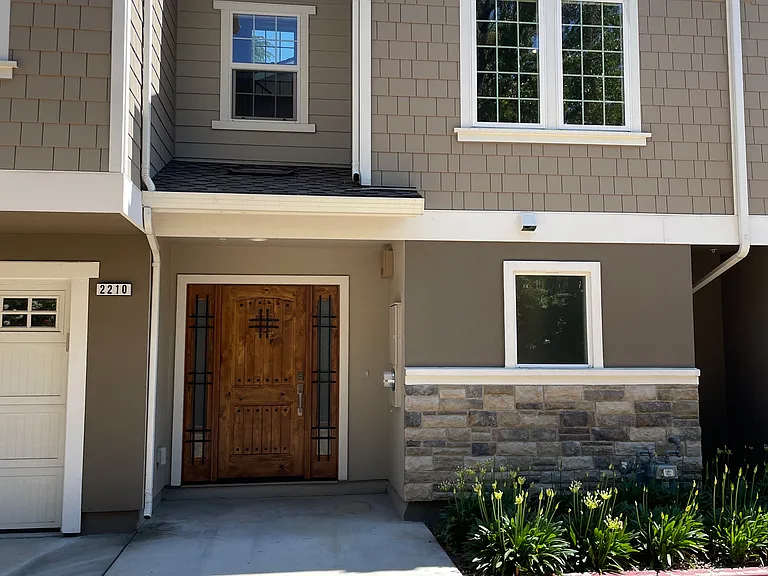 2216 Ida Dr — Photo 15