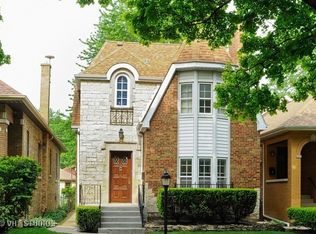 5642 N Sacramento Ave, Chicago, IL 60659