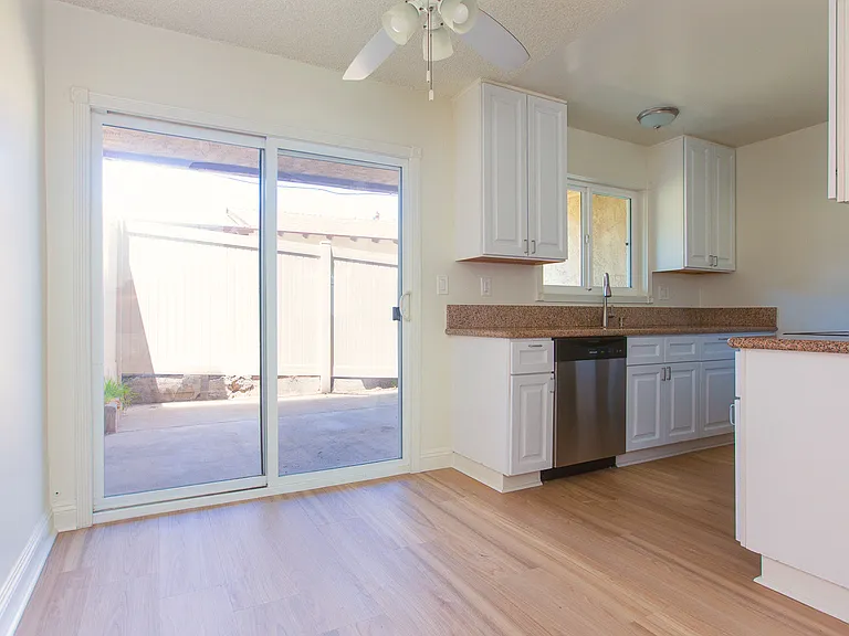 2320 Clark Ln #2 — Photo 7