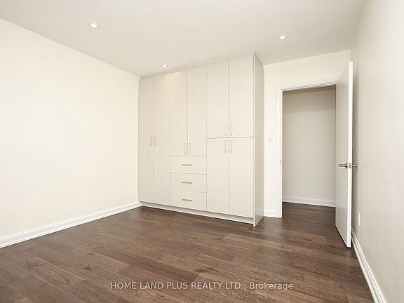 5th image of 619 Merton St Basement 1