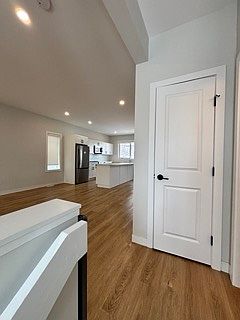 5th image of 81 Pilgrim Ave