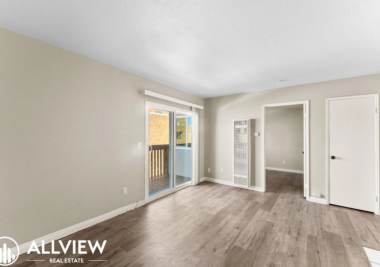 16972 Lynn Lane — Photo 3