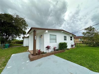 11470 SW 215th St, Miami, FL, 33189