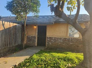 1734 Adanac Ct, Madera, CA