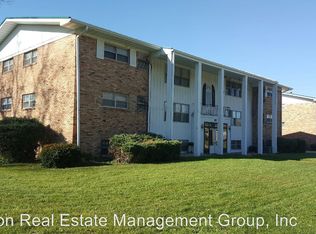 103 S Elder Ln APT 2, Decatur, IL 62522