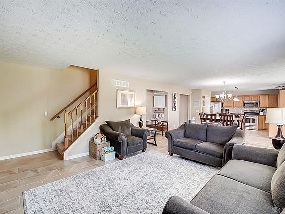 4th image of 6855 Stovali Dr