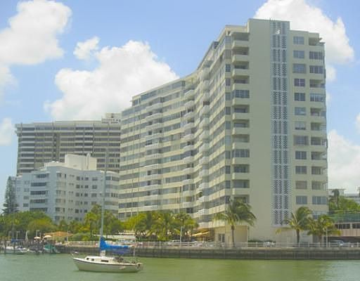 3rd image of 20 Island Ave APT 1007