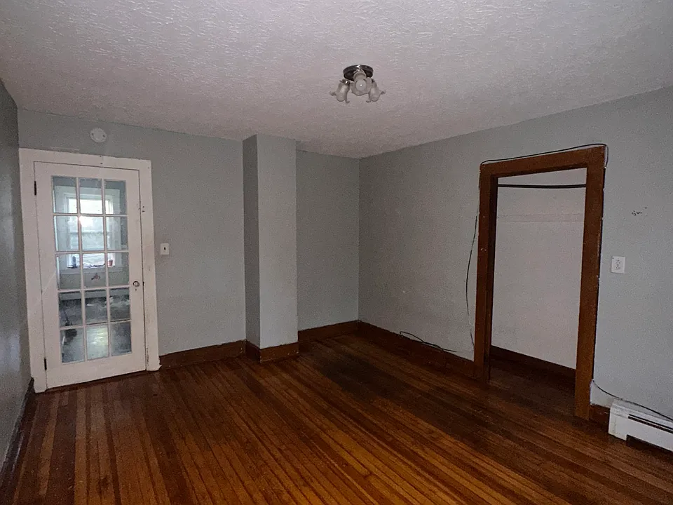 10 Becker Pl #3