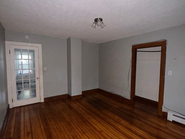 10 Becker Pl #3