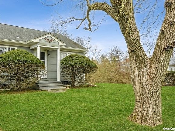3rd image of 885 Skunk Ln
