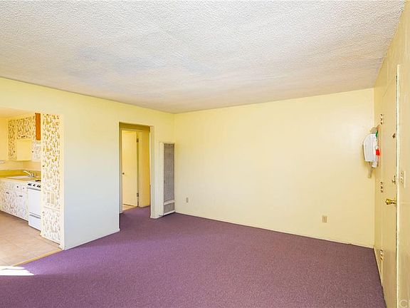 3rd image of 4528 Waldo Ct