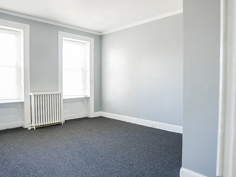 1033 W Lanvale St #3 — Photo 8