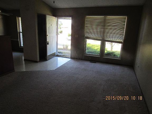 3rd image of 688 Academy Dr