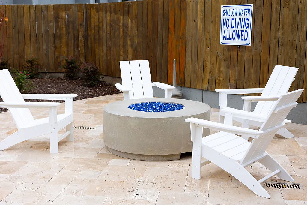 Senate Plaza — Photo 4