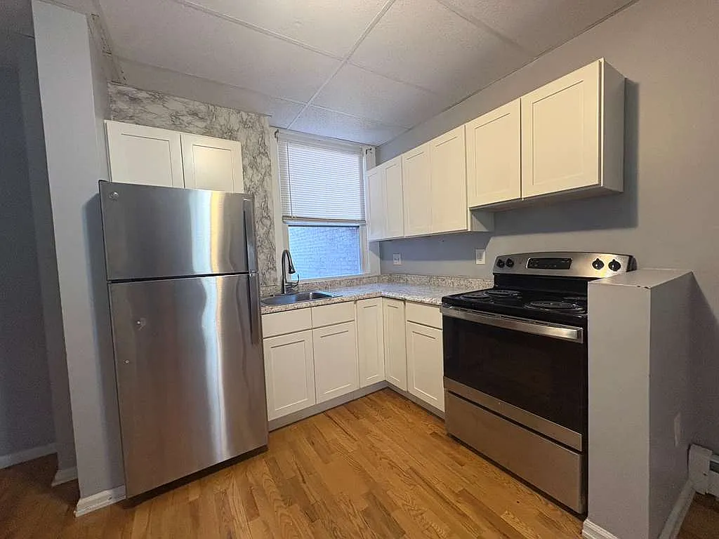 1 bed, $1,595 — Photo 2