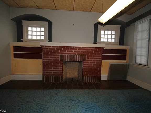 3rd image of 12562-64 W Clifton Blvd
