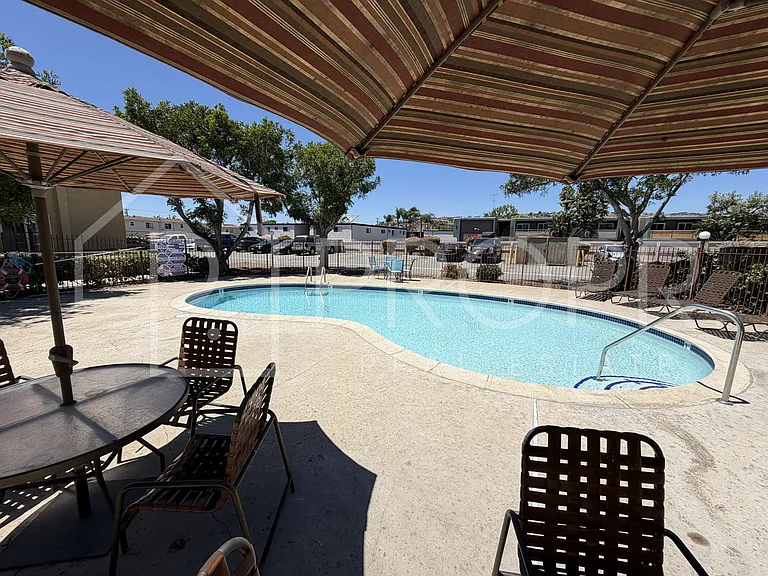 3240 Olive St — Photo 9