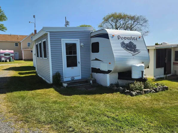 333 Long Sands Road #5T, York, ME 03909