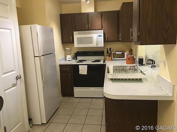 3rd image of 735 NW 30th Ave