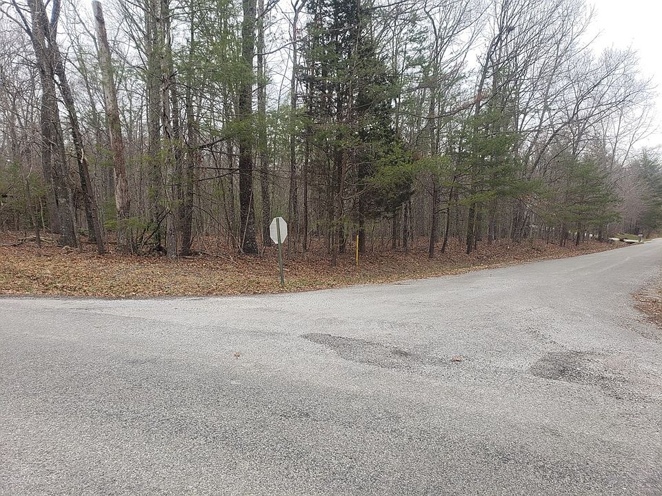 2nd image of 459 Beachwood Dr