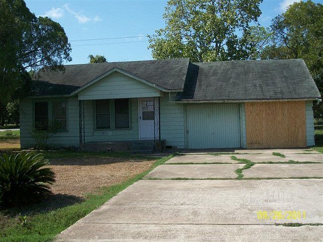1st image of 1903 N Avenue H