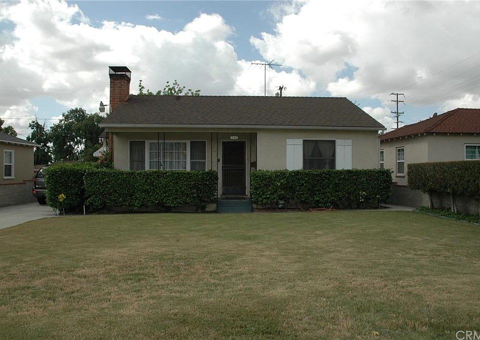 1st image of 706 E Bonnie Brae Ct