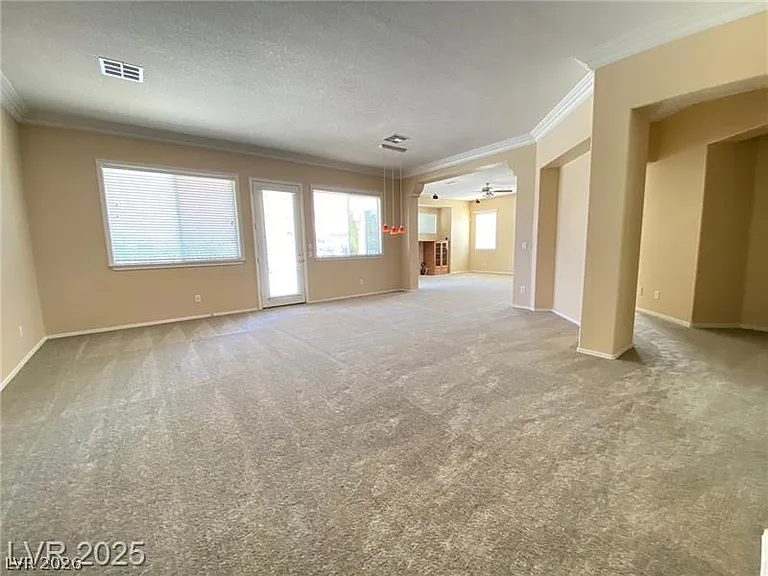 797 Tiffany Bend Ct — Photo 4